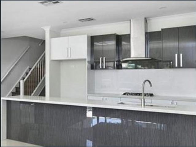 Townhouse for rent in Horseshoe Creek, South Australia