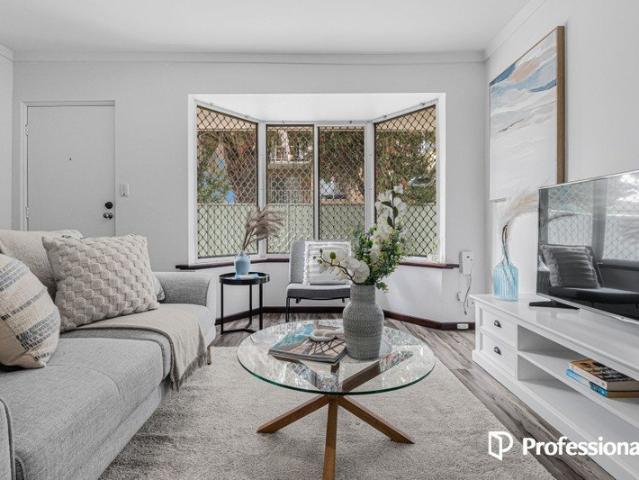 Villa for sale in Stirling, Western Australia