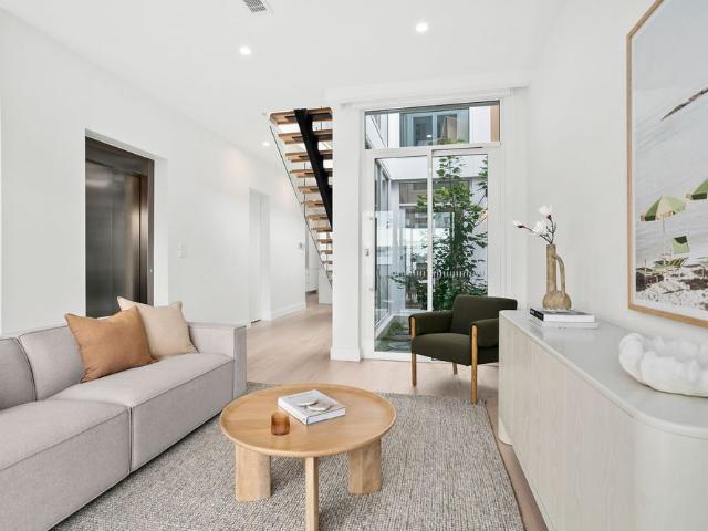 House for rent in Wollongong West, New South Wales
