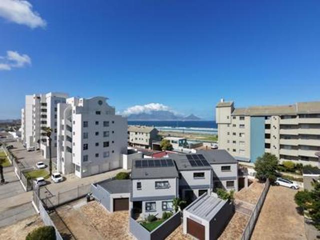 Townhouse for rent in Cape Town, Western Cape