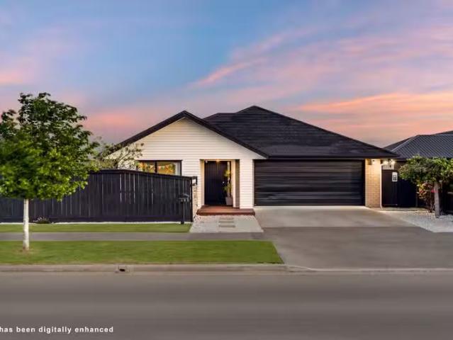 House for rent in Chaslands, Canterbury