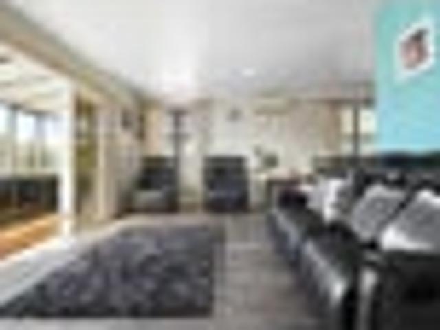 House for sale in Sunnynook, Oroua County