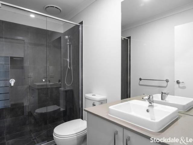 Townhouse for rent in Truganina, Victoria