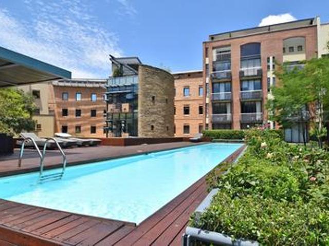 Apartment for sale in Vosloorus, Gauteng