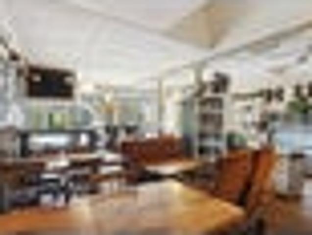 House for sale in Oratia, Oroua County