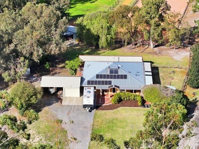House for sale in Oakford, Western Australia