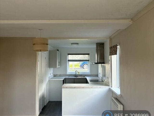 Apartment for rent in Livermead, Paignton