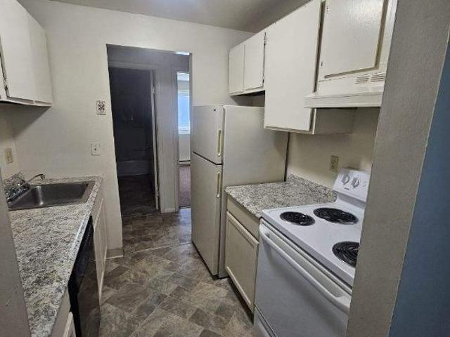 Room for rent in Clay, New York