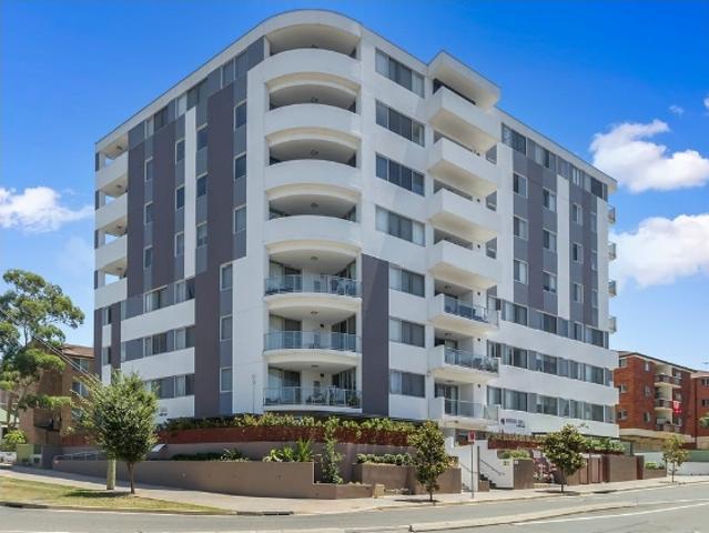 Apartment for rent in Sydney, Liverpool City Council