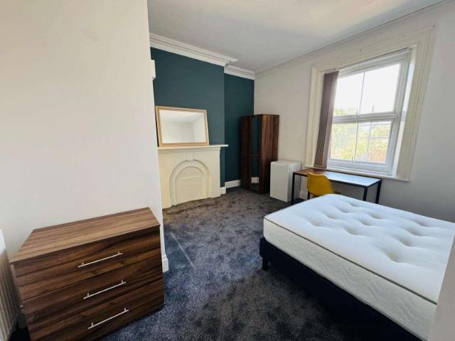 Apartment for rent in Wavertree Green, Calderstones