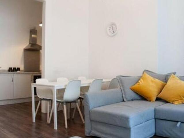 House for sale in Birkenhead