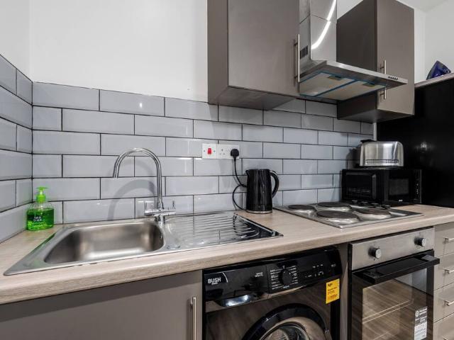 Apartment for rent in Old Swan, Liverpool