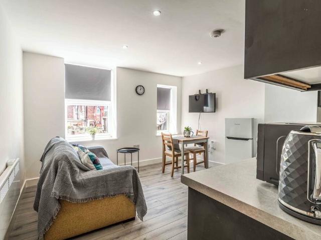 Apartment for rent in Old Swan, Liverpool