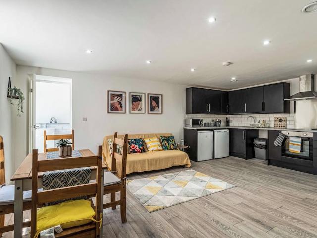 Apartment for rent in Old Swan, Liverpool