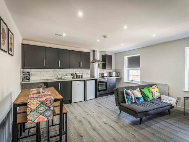 Apartment for rent in Old Swan, Liverpool
