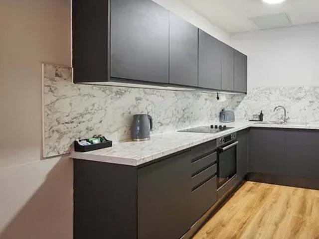 Apartment for rent in Calderstones