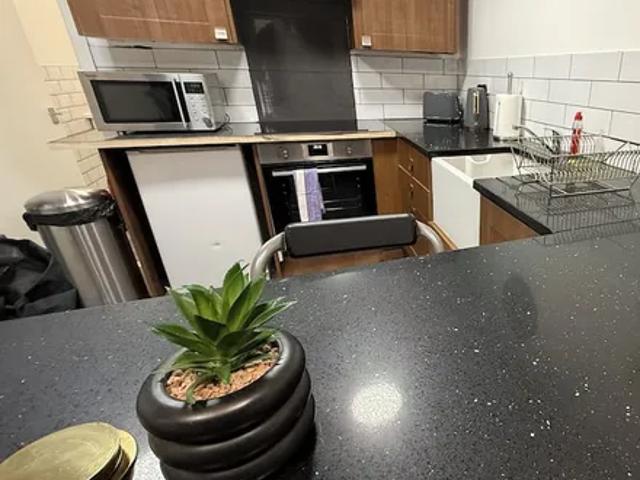 Apartment for rent in Calderstones