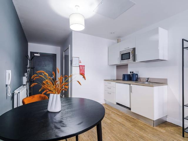 Apartment for rent in Pride Quarter, Liverpool