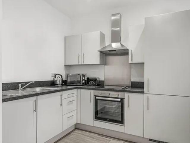 Apartment for rent in Cavern Quarter, Calderstones