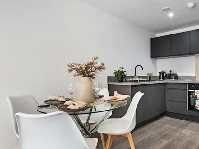 Apartment for rent in Calderstones