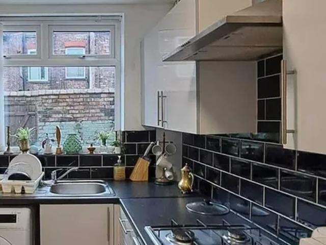 Apartment for rent in Cabbage Hall, Calderstones