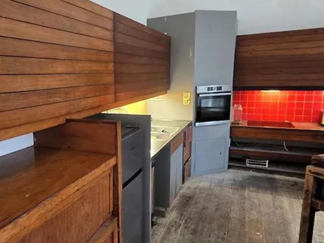 House for rent in Calderstones