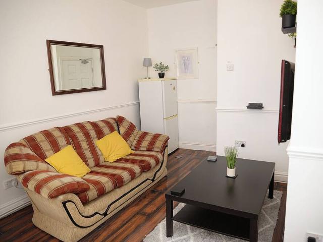 Apartment for rent in Orrell Park, Liverpool