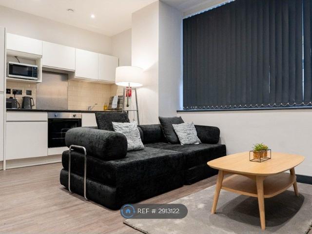 Apartment for rent in Calderstones