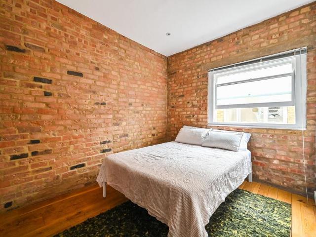Apartment for rent in Highbury, Greater London