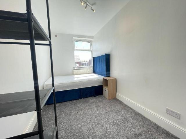 House for rent in Peel Green, Salford