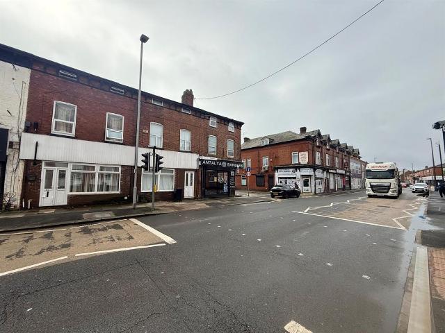 Apartment for rent in Barton upon Irwell, Salford