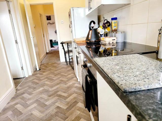 Apartment for rent in Lower Irlam, Salford