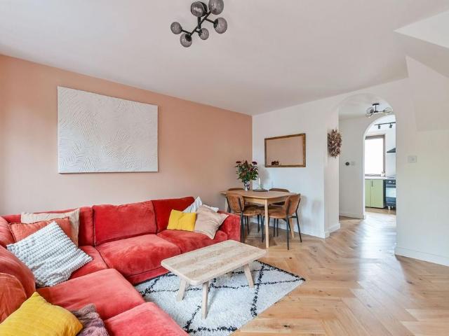 House for rent in Highbury, Greater London