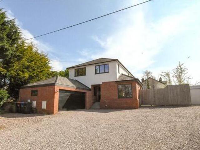 House for sale in Neston