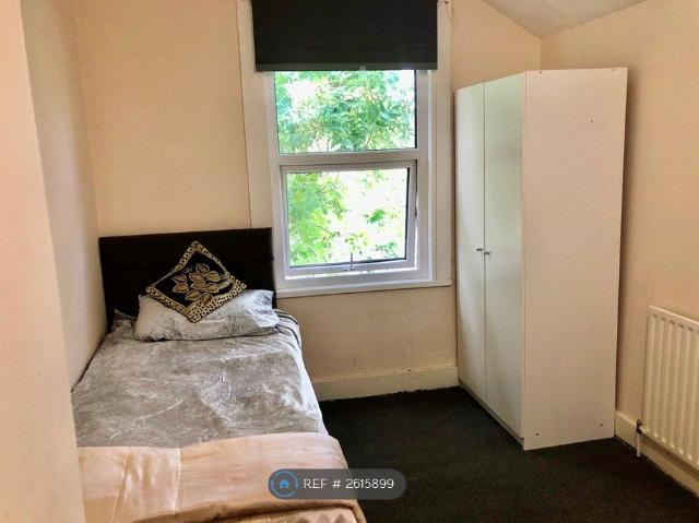 Room for rent in Newtown, Reading