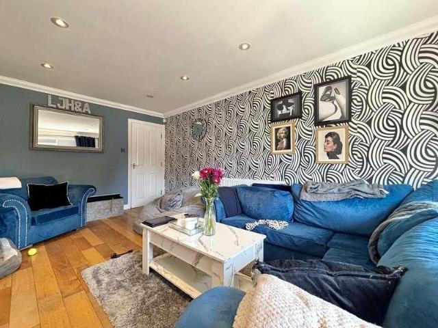Townhouse for rent in Southport, Sefton