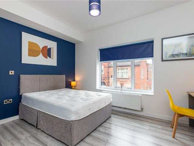 Room for rent in Stoke, Stoke-on-Trent