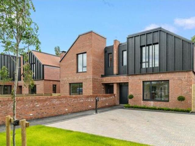 House for sale in City of London, Greater London