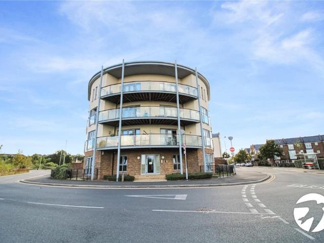 Apartment for rent in Swanscombe and Greenhithe, Monks Orchard