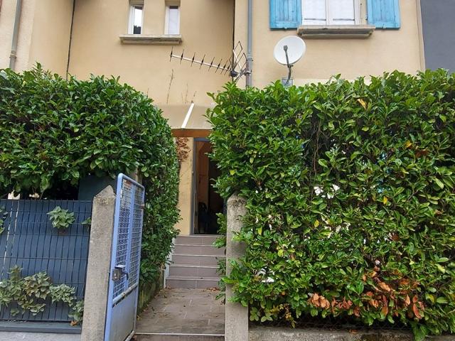 Maison vente à Grenoble, Livet-et-gavet