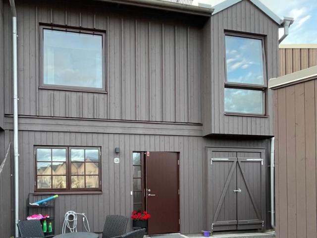 Hus hyra i Vikingstad, Östergötland