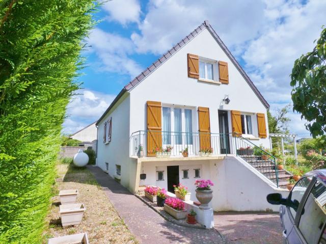 Maison vente à Pontoise, Livilliers
