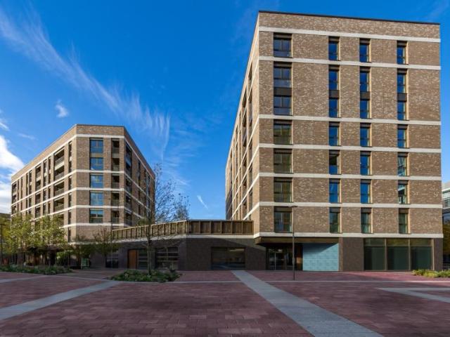 Apartment for sale in Shepherd's Bush, Greater London
