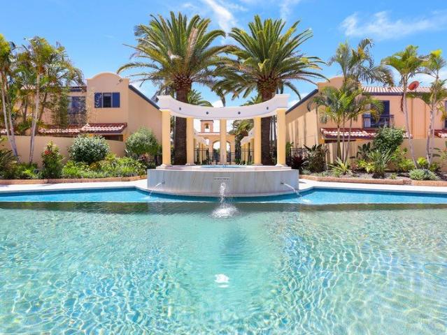 Townhouse for sale in Fernbrook, Queensland