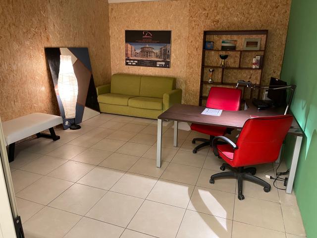 Ufficio in affitto a Picanello-Ognina-Barriera-Canalicchio, Catania