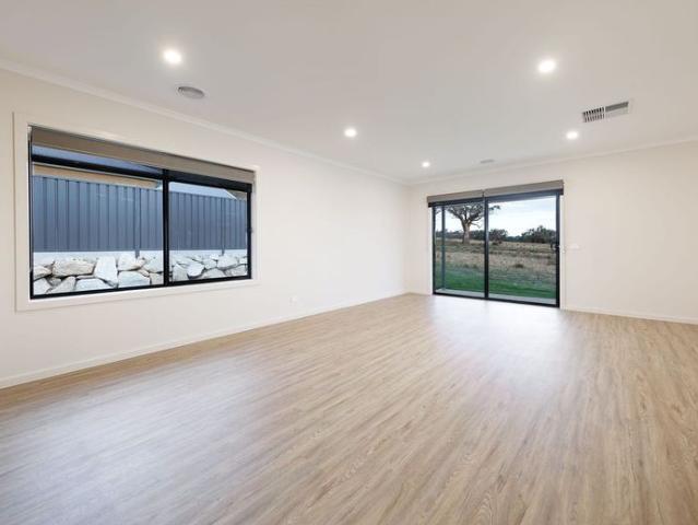 House for rent in Leneva, Victoria