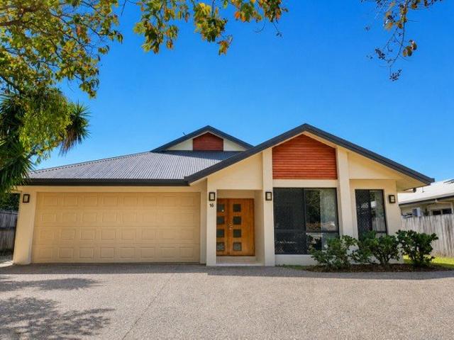 House for sale in Kewarra Beach, Queensland