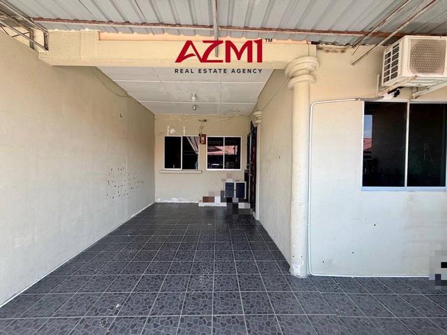 Terraced House for sale in Long Miri, Sarawak