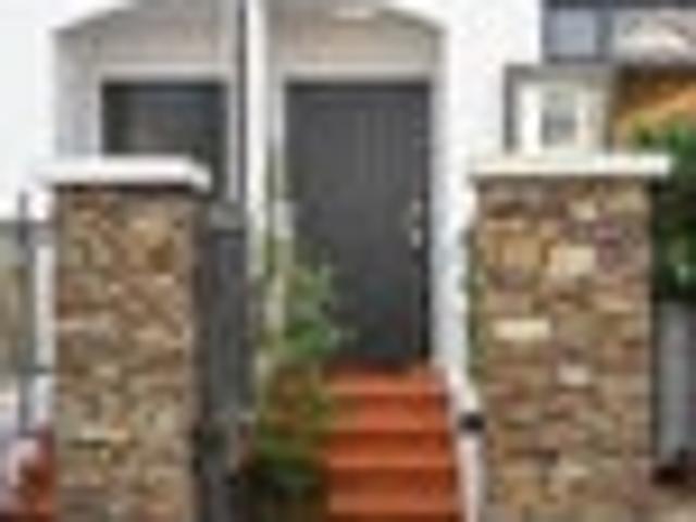 Townhouse for sale in Auckland, Oroua County