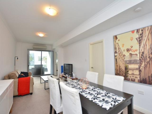 Apartment for rent in Leederville, Western Australia